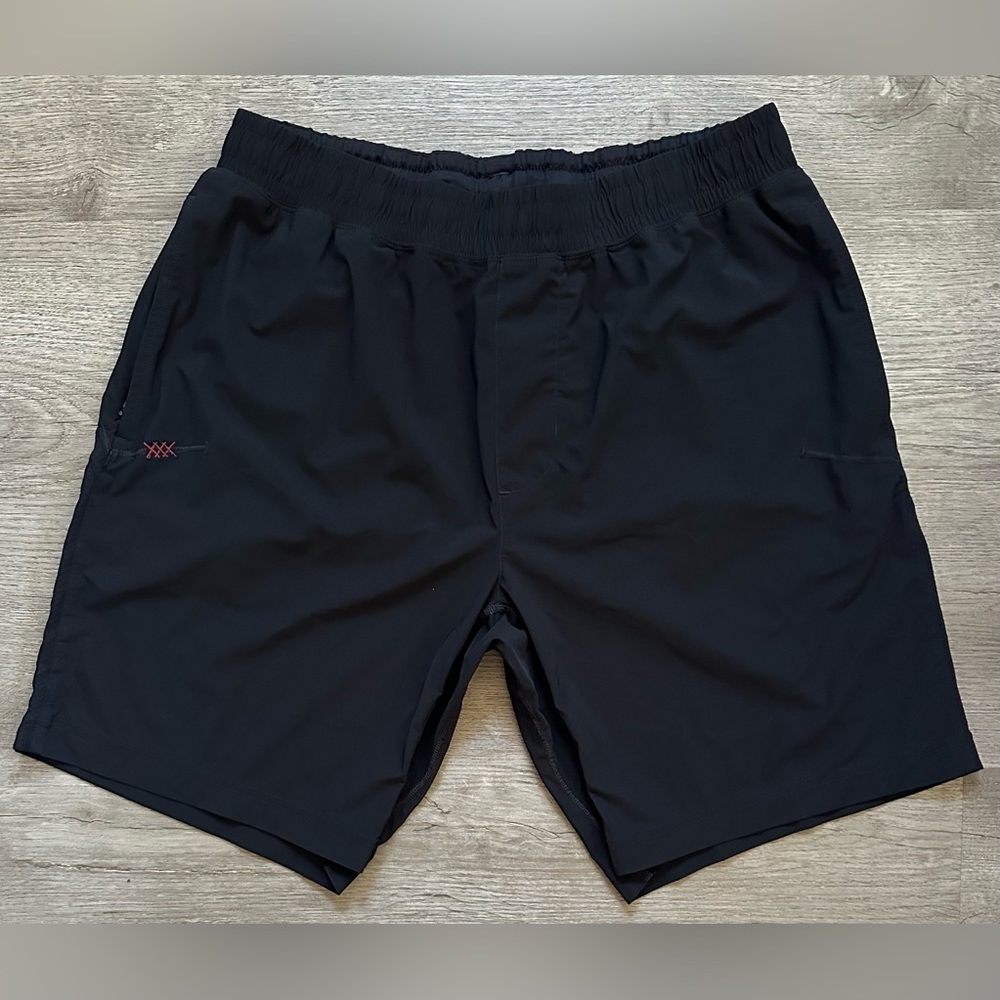 Rhone 9 Inch Versatility Short Unlined Black Size Large